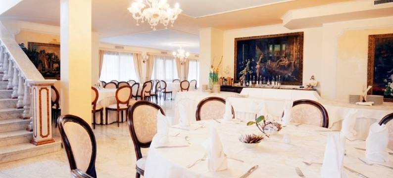 总统大酒店(Grand Hotel President)图片