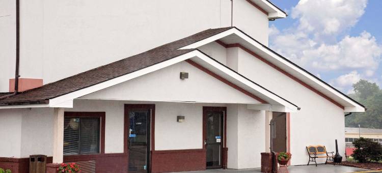 马丁斯堡速8酒店(Martinsburg)图片