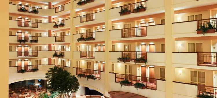 诺曼酒店及会议中心希尔顿安泊酒店(Embassy Suites by Hilton Norman Hotel & Conference Center)图片