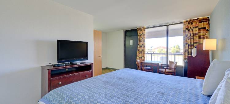 罗德威酒店(Capital O Travelers Inn Lawton Fort Sill)图片