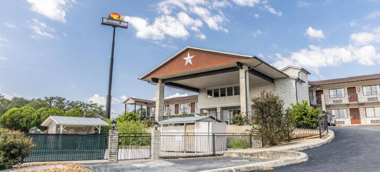 伯尼酒店及套房(Boerne Inn and Suites)图片