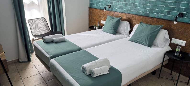 欧雷内塔酒店 - 吉罗内利亚(HOTEL ORENETA - Gironella)图片