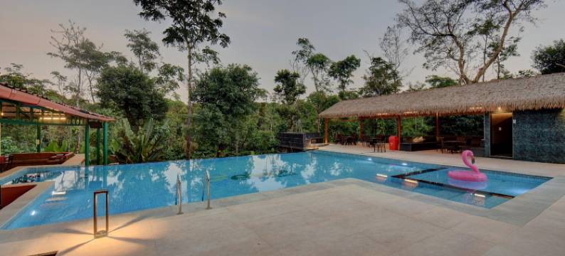 瑟格莱什布尔艾卡度假村(Eka Resort)图片