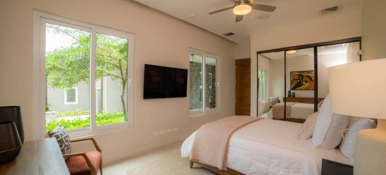 Casa Blue Sail 6 bdrs ocean view in Los Suenos图片