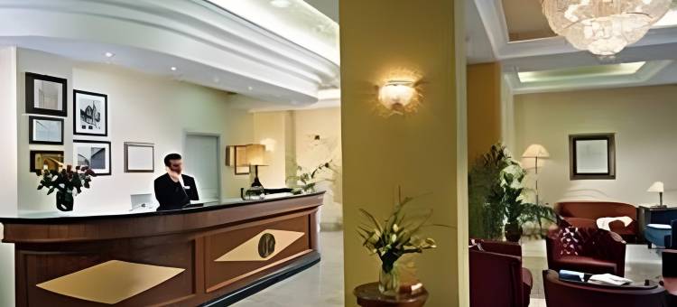 欧洲皇宫酒店(Europa Palace Hotel)图片