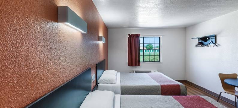 德克萨斯贝德福德 - 沃思堡 6 号汽车旅馆(Motel 6 Bedford, TX - Fort Worth)图片