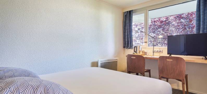 原创城市，酒店La Verrière – 伊夫林(The Originals City Hôtel la Verrière-Yvelines)图片