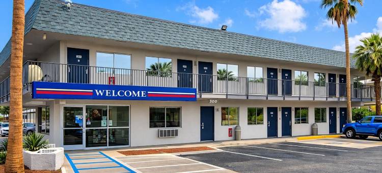 加利福尼亚布莱斯 6 号汽车旅馆(Motel 6 Blythe, CA)图片