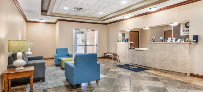 鲁格波特 - 欧文斯伯勒北部品质酒店客栈及套房(Quality Inn & Suites Rockport - Owensboro North)图片