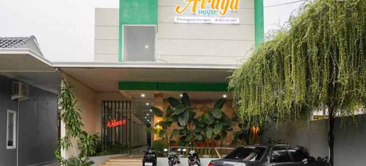 RedDoorz at Araya House Ngawi图片