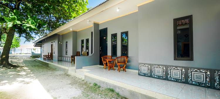 红多兹酒店Pondok Diana-Ujung Genteng海滩4(RedDoorz @ Pondok Diana Pantai Ujung Genteng 4)图片