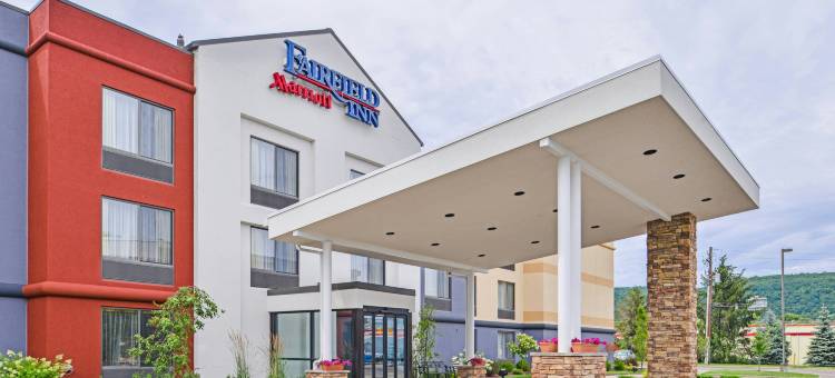 科宁河畔万枫旅馆(Fairfield Inn Corning Riverside)图片