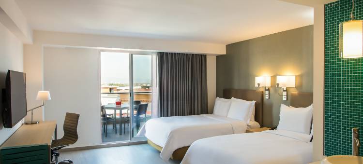 瓦拉塔港岛屿菲耶斯塔旅馆(Fiesta Inn Puerto Vallarta Isla)图片