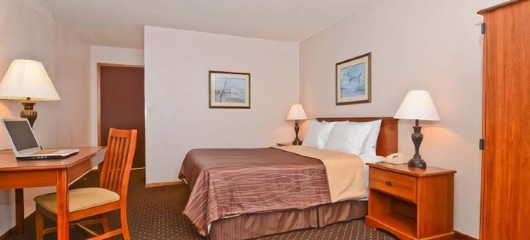 威廉姆斯温德姆速8酒店(Super 8 by Wyndham Williams)图片