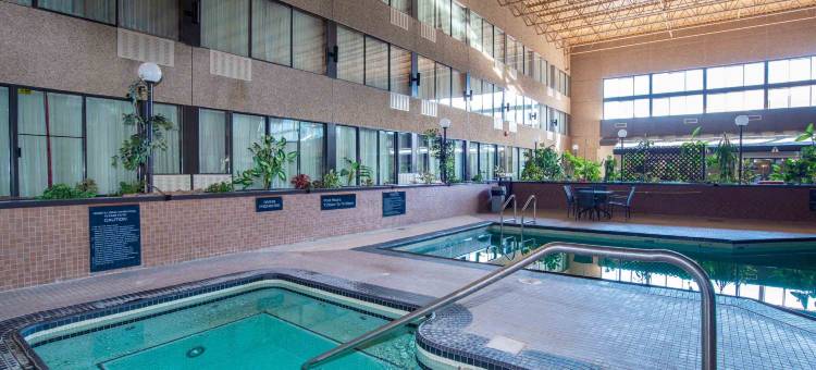 卡斯尔加桑德曼酒店(Sandman Hotel Castlegar)图片