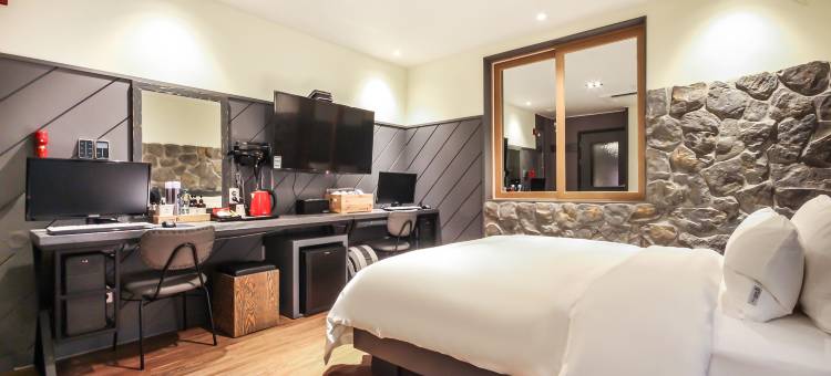 晋州JS酒店(Jinju JS Hotel)图片