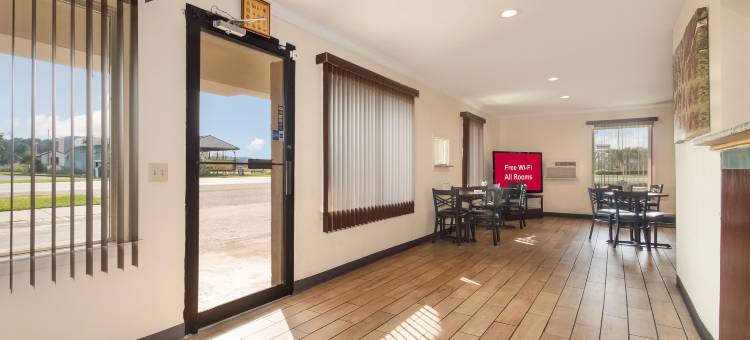 红顶酒店-桑蒂(Red Roof Inn Santee)图片