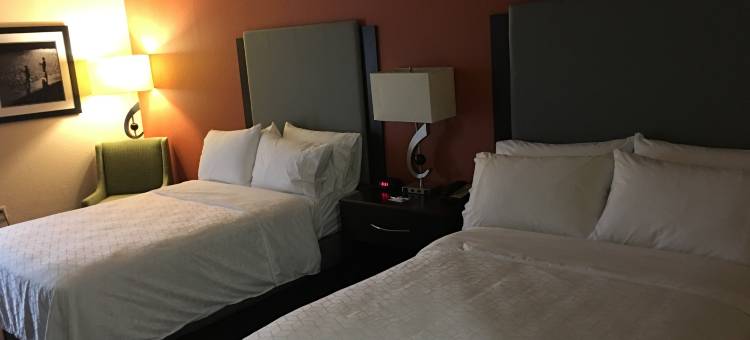 智选假日套房酒店劳林堡 by IHG(Holiday Inn Express & Suites Laurinburg by IHG)图片