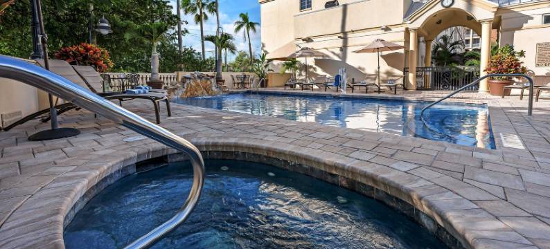 第五大道湾畔酒店(Bayfront Inn 5th Avenue)图片