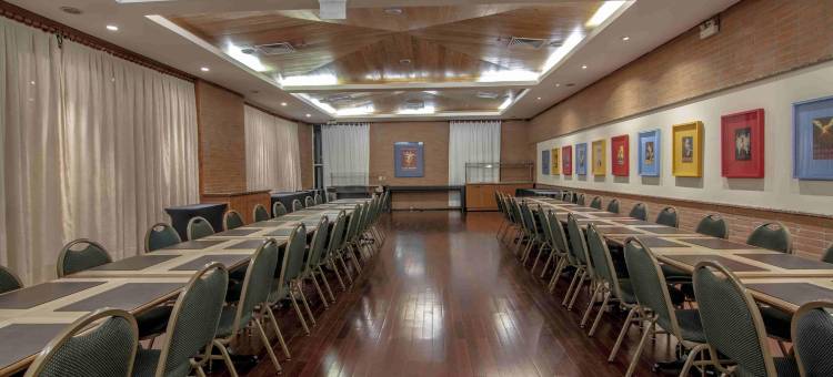 德维尔阿雷格里港高级酒店(Hotel Deville Prime Porto Alegre)图片