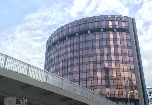 Breezbay Hotel Resort and SpaHotel Overview