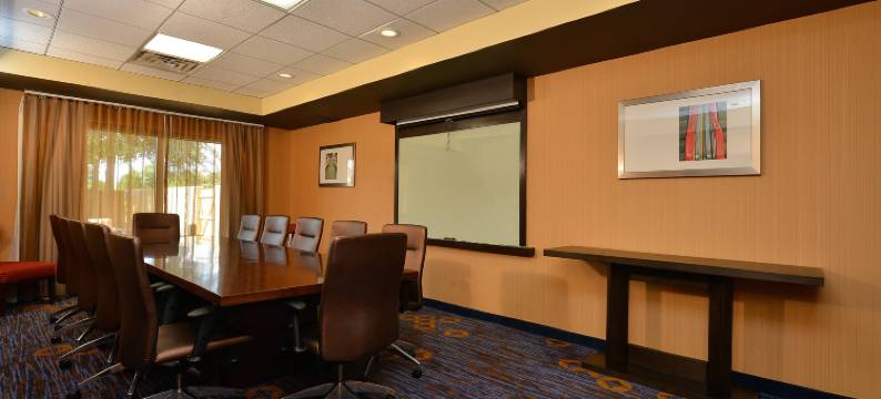 本顿维尔万怡酒店(Courtyard Bentonville)图片