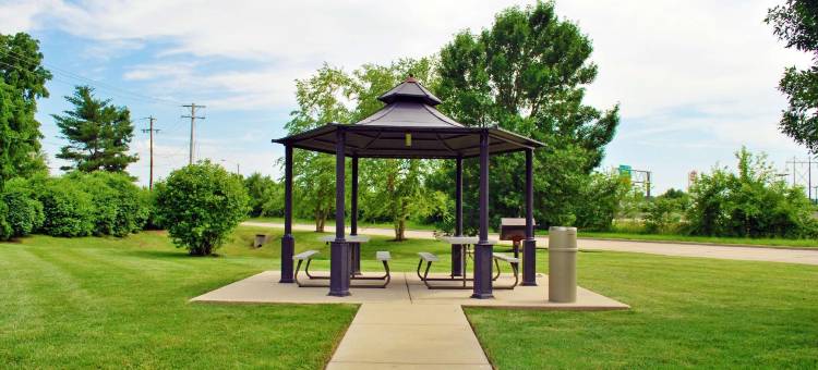 美国长住精选套房 - 圣路易斯 - 奥法伦, 伊利诺伊州(Extended Stay America Select Suites - St Louis - O' Fallon, IL)图片