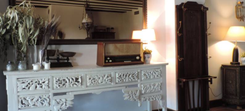 昂艾斯布查尔 23 酒店 - 限成人(On Acebuchal 23)图片