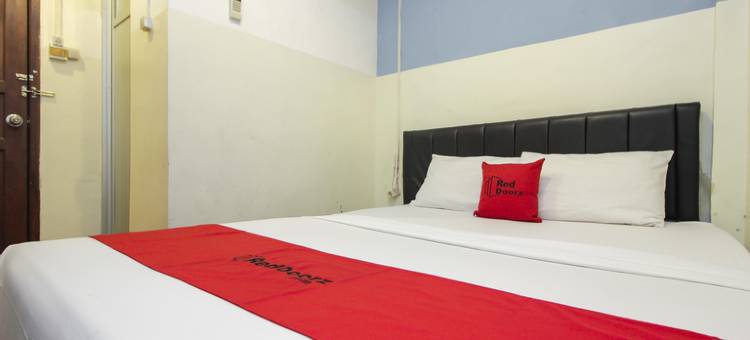 红门酒店-近美娜多贝塞斯达(RedDoorz Near Bethesda Manado)图片