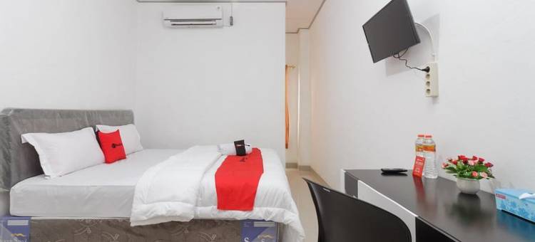 瑞德多兹酒店 - 附 RSU 苏阿卡印山(RedDoorz Syariah Near Rsu Suaka Insan Banjarmasin)图片