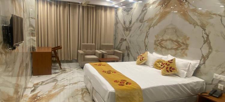 Hotel Sri Pranams Royal Grand图片