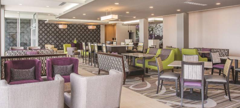 锡达城拉昆塔温德姆套房酒店(La Quinta Inn & Suites by Wyndham Cedar City)图片