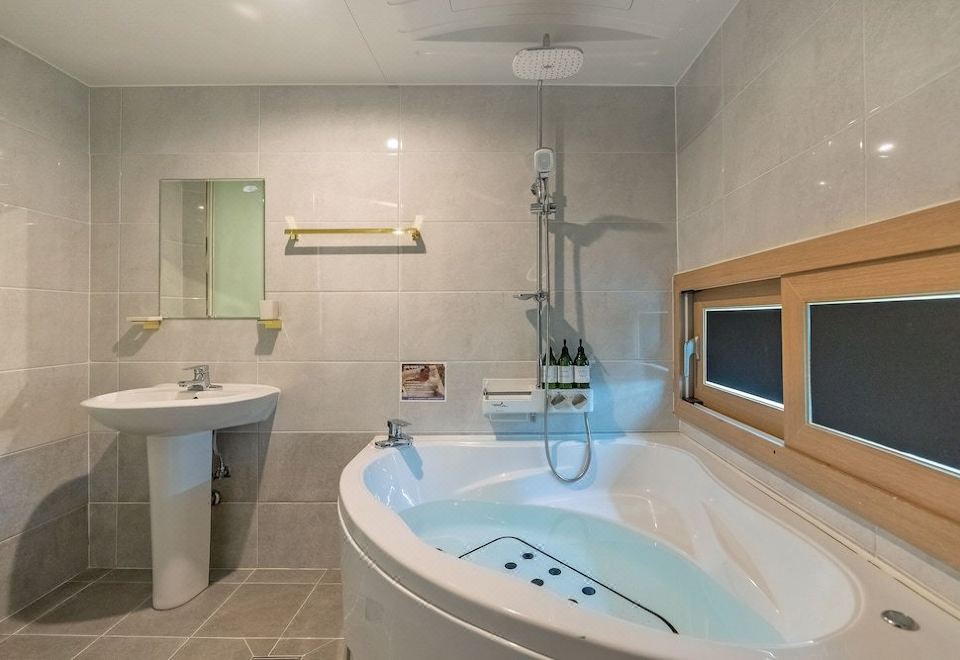 The Bay Hotel and Pool Villa Hotel Overview