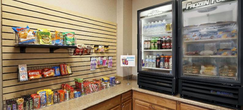 科林斯维尔圣路易斯速8汽车旅馆(Super 8 by Wyndham Collinsville St. Louis)图片