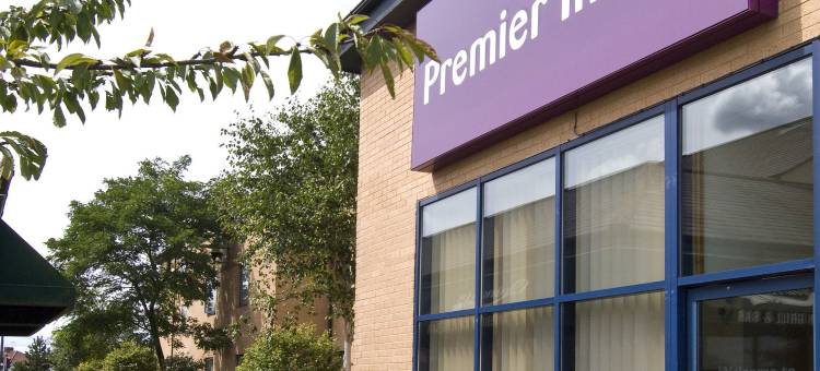 布里斯托尔菲尔顿普瑞米尔酒店(Premier Inn Bristol Filton Hotel)图片