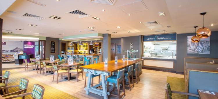 伊斯特本镇中心普瑞米尔酒店(Premier Inn Eastbourne Town Centre)图片