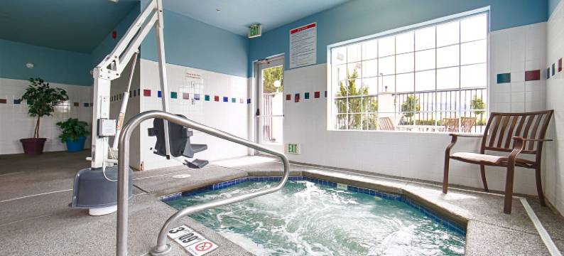 斯胡椒树利伯蒂湖贝斯特韦斯特优质酒店(Best Western Plus Liberty Lake Inn)图片