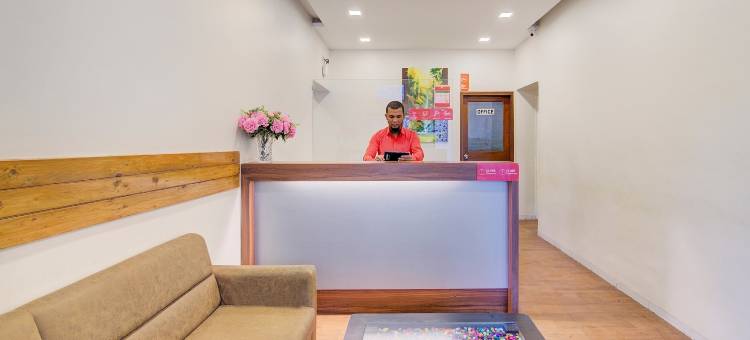 精选 O 11693 阳光酒店(Collection O Sunshine Near Inox)图片