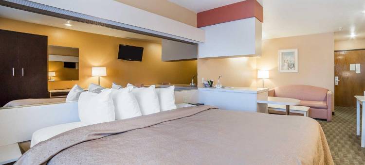 埃尔科凯艺套房酒店(Quality Inn & Suites Elko)图片