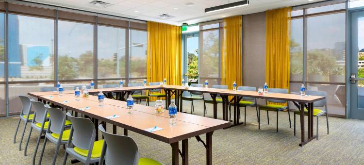 圣迭戈米申谷SpringHill Suites酒店(SpringHill Suites San Diego Mission Valley)图片