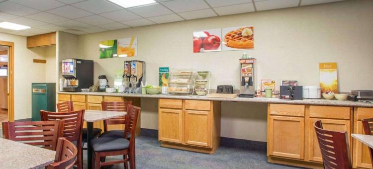 格林贝体育场区品质酒店(Quality Inn Stadium Area Green Bay Stadium)图片