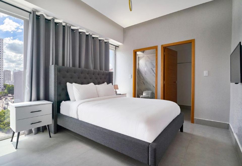 Central Suites Tower Hotel Overview