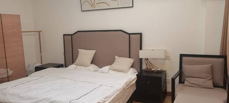 青城山间森林书屋小院(大三路分店)图片