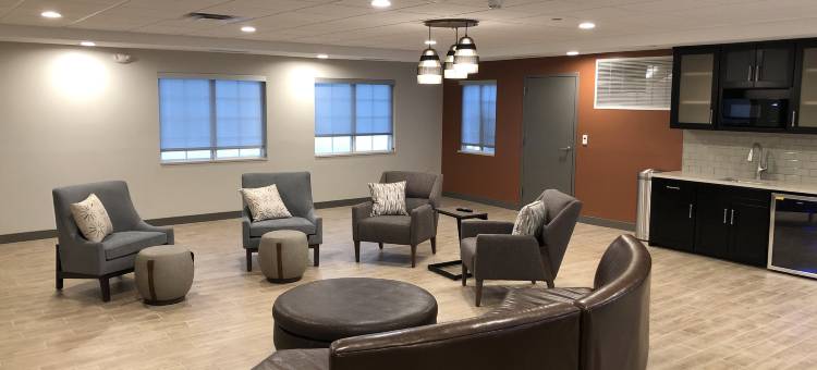 Candlewood Suites 韦恩堡 - NW by IHG(Candlewood Suites Fort Wayne - NW by IHG)图片