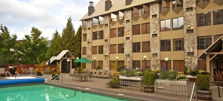 惠斯勒山边行政酒店(Mountain Side Hotel Whistler by Executive)图片