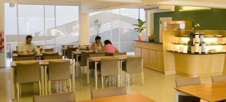 城市级别酒店(Urbana Class Hotel)图片