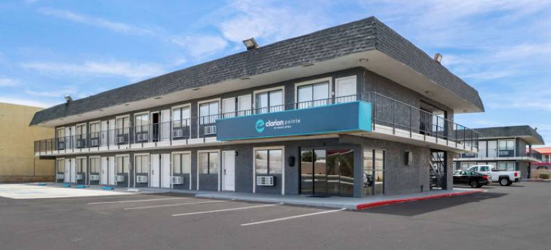 克拉丽奥波恩特酒店-里奇克雷斯特-近中国湖海军基地(Clarion Pointe Ridgecrest Near China Lake Naval Station)图片