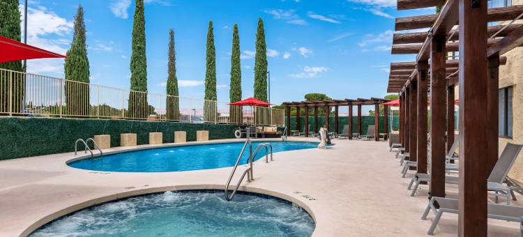 鲍威尔湖贝斯特韦斯特优质酒店(Best Western Plus at Lake Powell)图片