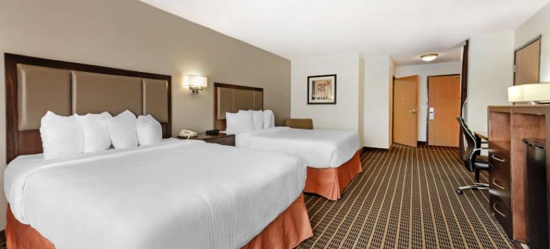 鹰岭贝斯特韦斯特优质套房酒店(Best Western Plus Eagleridge Inn  Suites)图片