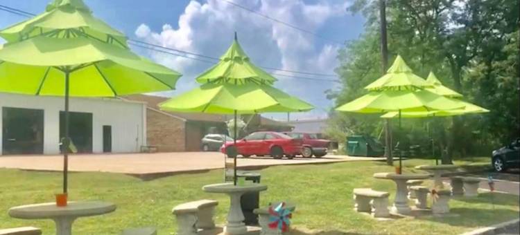 拉德克利夫诺克斯堡地区温德姆速8酒店(Super 8 by Wyndham Radcliff Ft. Knox Area)图片